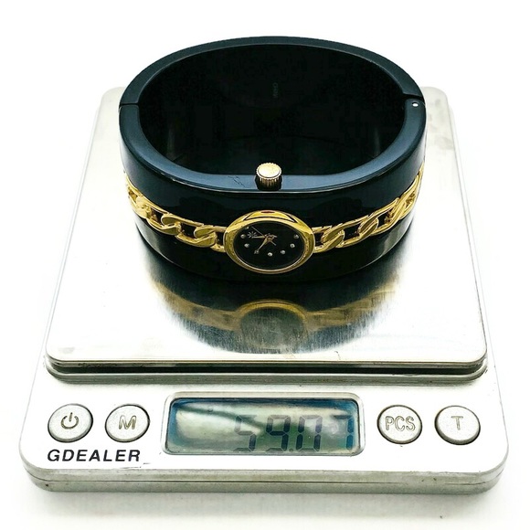 Isaac Mizrahi Live! Unique Bangle Analog Watch main image 4